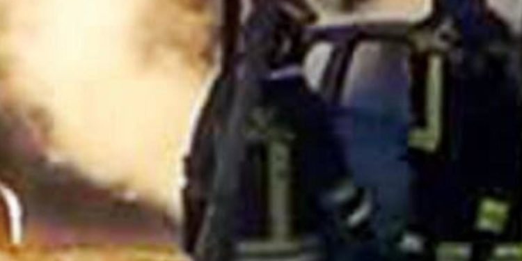 Roma, auto Poste in fiamme: la rivendicazione degli anarchici