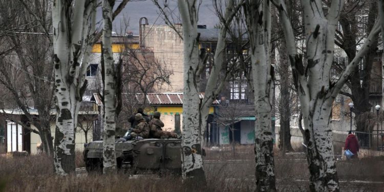 Ucraina, Zelensky: “Non ci ritiriamo da Bakhmut”