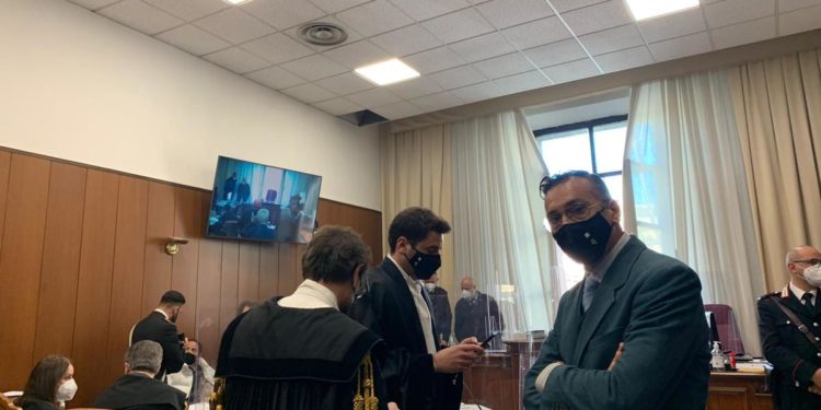 Spionaggio, processo Biot: Procura militare chiede l’ergastolo