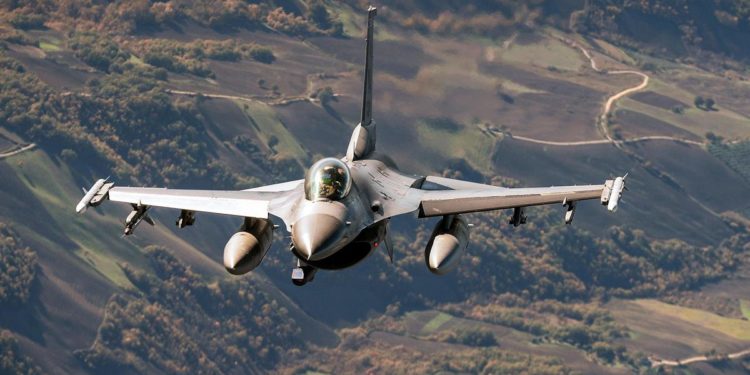 Ucraina, caccia F16 a Kiev? La risposta Usa