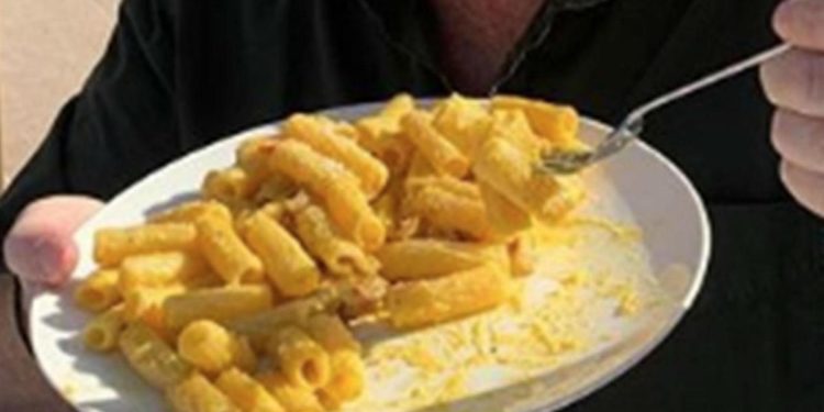 Carbonara e panettone, Financial Times contro cucina italiana
