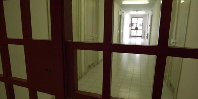 Carceri, Cirielli: “Via patria potestà a madri condannate in via definitiva”