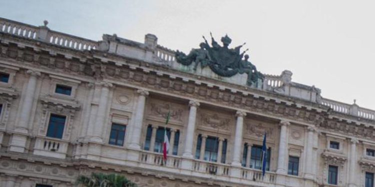 Stupro Firenze, Cassazione conferma condanna a 4 anni ex carabiniere