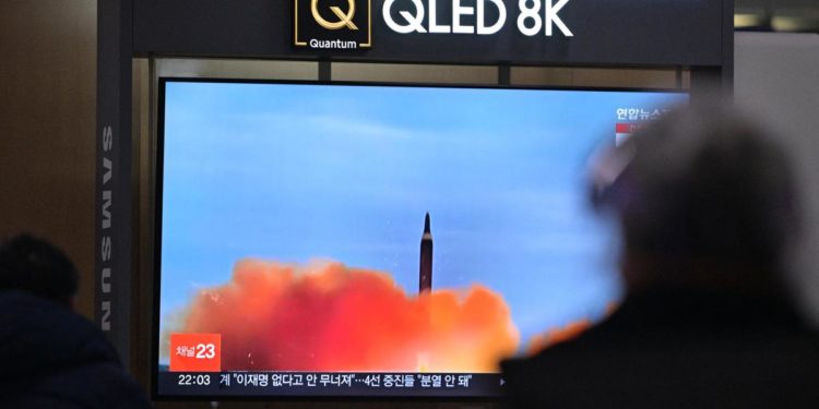 Corea del Nord, lanciato missile balistico a corto raggio nel Mar Giallo