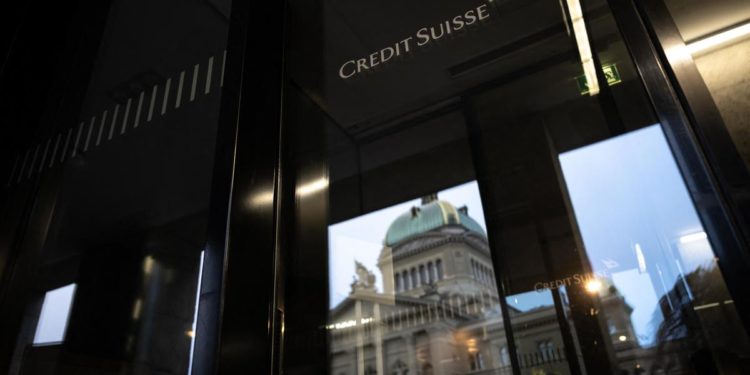 Ubs acquista la banca Credit Suisse