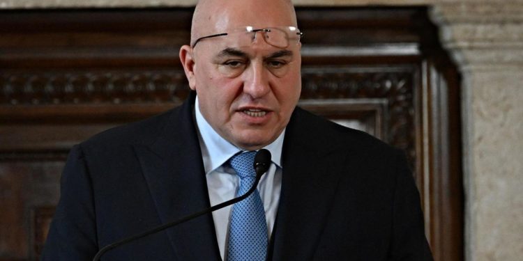 Taglia Wagner su Crosetto, il ministro: “Sono tranquillo”