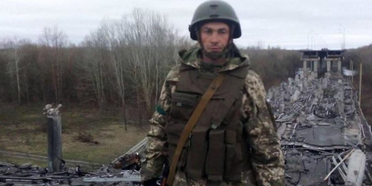 ‘Gloria all’Ucraina’, Zelensky: “Ecco chi è il soldato ucciso dai russi”