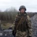 ‘Gloria all’Ucraina’, Zelensky: “Ecco chi è il soldato ucciso dai russi”