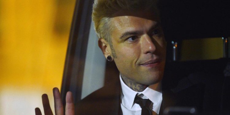 Fedez, psicofarmaci e effetto rebound: cosa dicono gli psichiatri