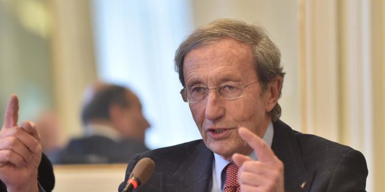 Migranti, Fini: “La ‘mia’ legge è datata, è arrivato il momento di cambiarla”