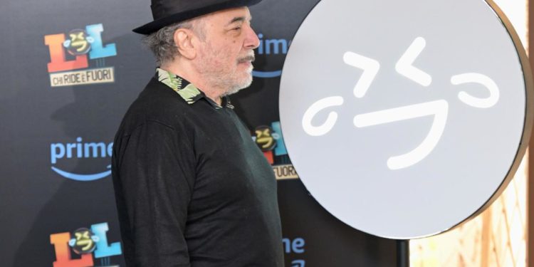 Lol 3, social pazzi per Nino Frassica