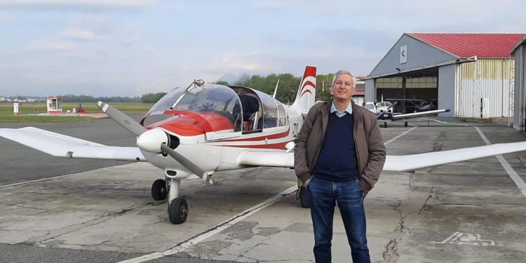 Paracadute non si apre, morto avvocato e scrittore torinese