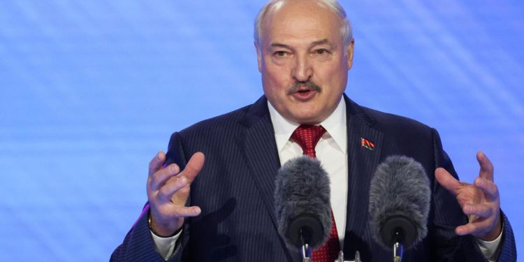 Bielorussia: “Armi nucleari Russia servono per proteggerci da Occidente”