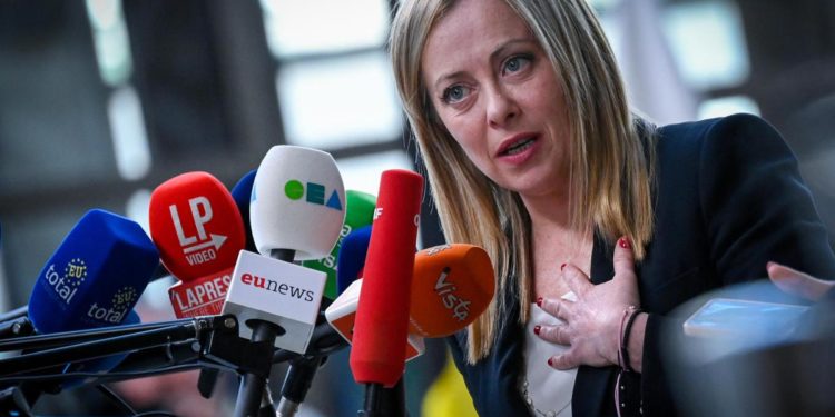 Governo, Meloni: “Al lavoro 7 giorni su 7 per rivoluzionare l’Italia”