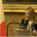 Meloni ‘cita’ Schlein: “Essere donna è un vantaggio, spesso non ti vedono arrivare” – Video