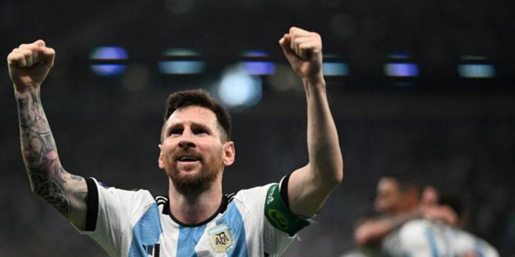 Messi e lo smartphone d’oro a compagni Argentina per Mondiali 2022
