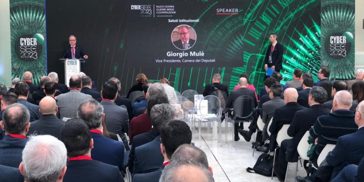 Mulè: “Fondamentale diffondere la cultura della sicurezza informatica”