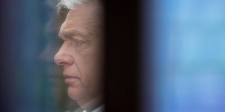 Ucraina-Russia, Orban: “Rischio reale Terza Guerra Mondiale”