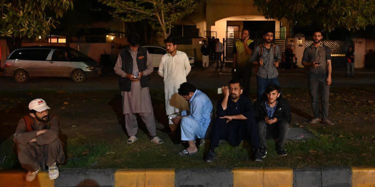 Terremoto oggi in Afghanistan e Pakistan, scossa magnitudo 6,8: 12 morti