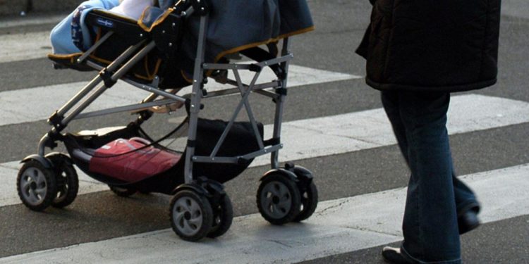 Assegno maternità, i nuovi importi per il 2023