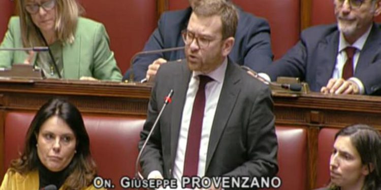 Naufragio Crotone, Provenzano: “Mancato soccorso scelta politica”