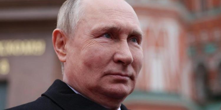 Mandato arresto Putin, Block: “Italia vari codice crimini umanità”