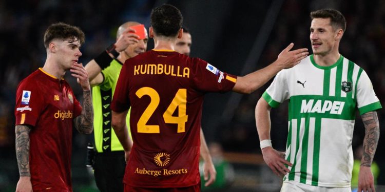 Roma-Sassuolo 3-4, giallorossi k.o. e frenata Champions