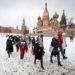 Ucraina, video donne russe a Putin: “Basta massacro nostri uomini”