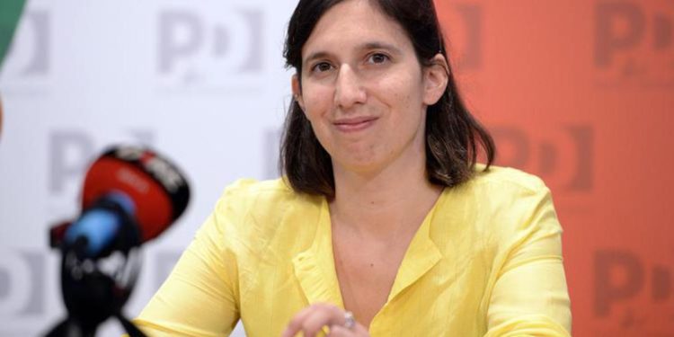 Pd, appello di 168 intellettuali: “Vogliamo dare una mano”. Schlein: “Grata”