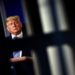 Trump in tribunale martedì: “Il giudice mi odia” L’avvocato: “Niente manette”