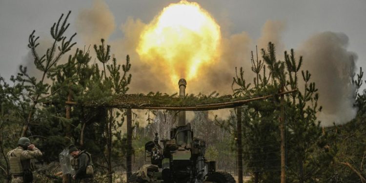 Ucraina, attacco di Kiev su Melitopol. Russia testa missili balistici Yars