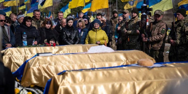 Nato: “Putin vuole più guerra”. Zelensky: “Ucraina risponderà”