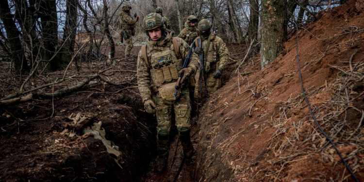 Ucraina, “Russia ha usato superbomba”. Kiev: “Mosca sta finendo risorse”