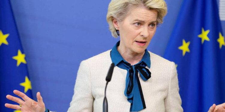 Migranti, von der Leyen: “Molti richiedenti asilo Ue non hanno diritto a protezione”