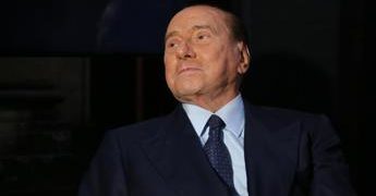 Berlusconi, notte tranquilla: ottavo giorno in ospedale