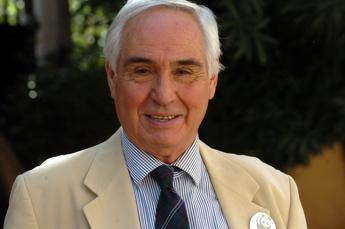 Caso orsa Jj4, Fulco Pratesi: “Confinarla in area faunistica, no a decimazione specie”