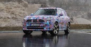 Nuova MINI Countryman: l’elettrificazione avanza
