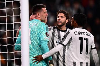 Szczesny annuncia il ritiro: “Ho dato al gioco 18 anni, ora con la famiglia”