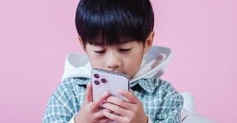 UK, multa record per TikTok: in un anno 1,4 milioni di bambini iscritti