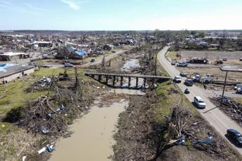 Usa, decine di tornado in 6 stati