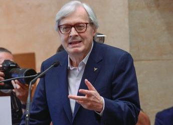 Venere influencer, Sgarbi: “L’avrei lasciata nuda ma contaminazione lecita”