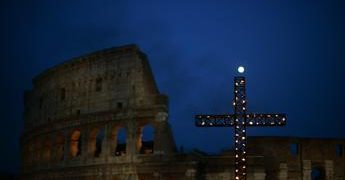 Via Crucis, amb. ucraino critica i testi: “I russi sono venuti in Ucraina a uccidere”