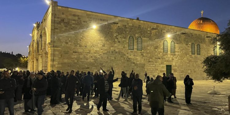 Gerusalemme, moschea al-Aqsa: nuovi scontri