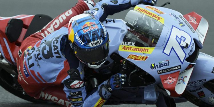 MotoGp Argentina, Alex Marquez in pole davanti a Bezzecchi e Bagnaia