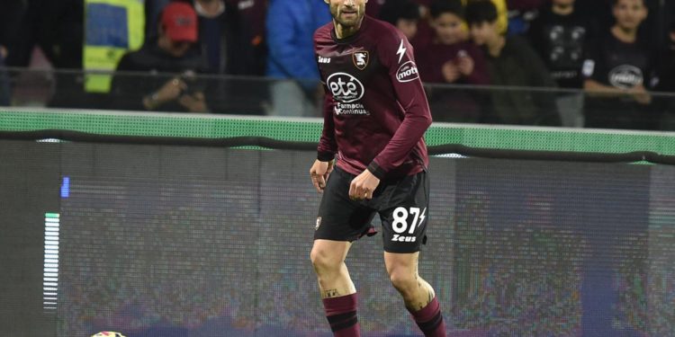 Salernitana-Inter 1-1, gol di Gosens e Candreva