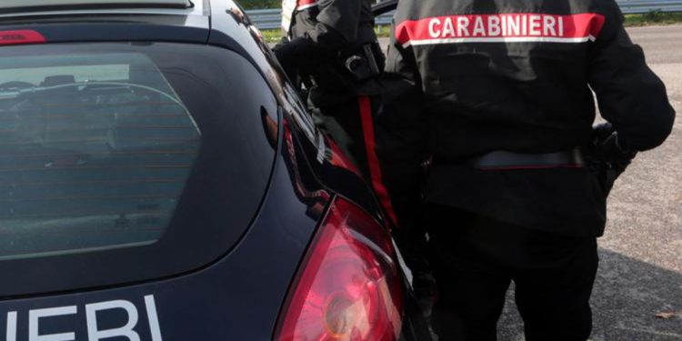 Spari nel foggiano, due fratelli feriti dopo violenta lite