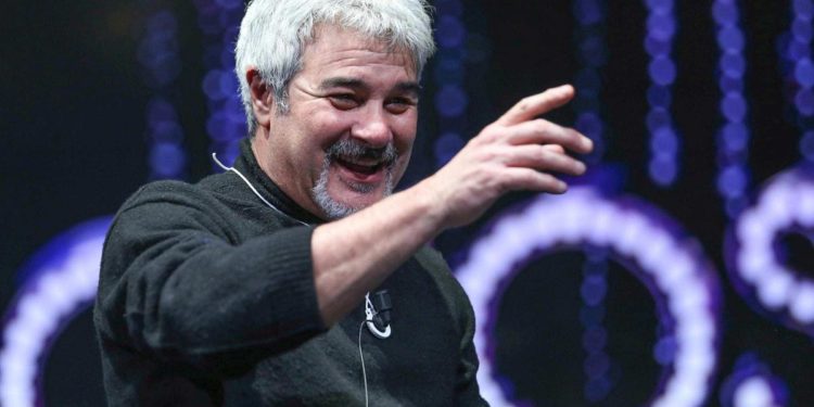 Pino Insegno a Palazzo Chigi: “Da chi vado? Fatti miei”