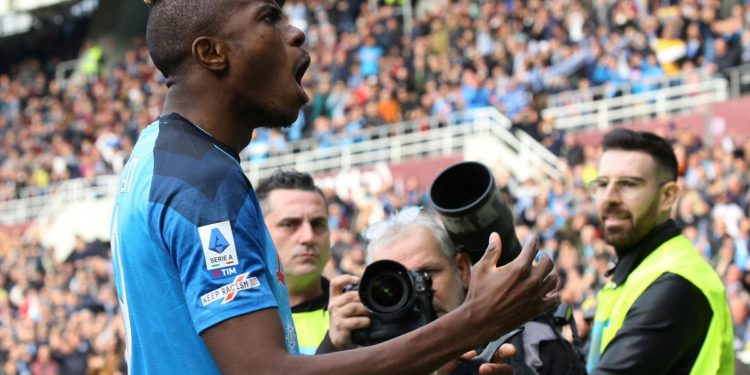 Napoli, infortunio Osimhen: obiettivo rientro per la Champions