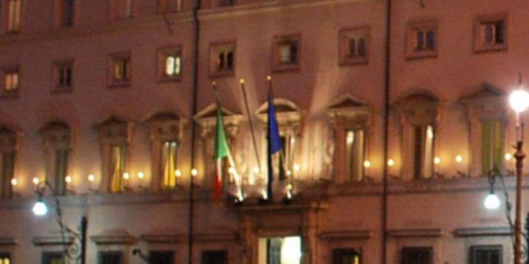 Migranti, vertice a palazzo Chigi: priorità aiutare la Tunisia