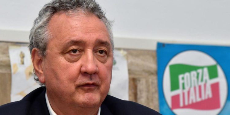 Berlusconi, Barelli: “Medici soddisfatti, Cav ci chiede impegno per sostenere governo”